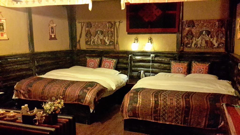 Timeless Inn Shangri-La Bagian luar foto