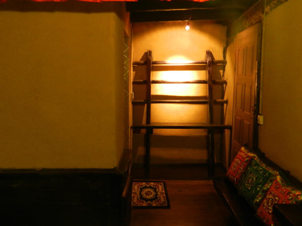 Timeless Inn Shangri-La Bagian luar foto